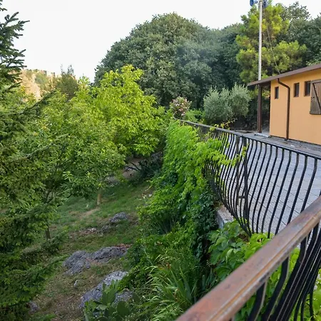 Village Of Peace - House 25 Daire Shkodër